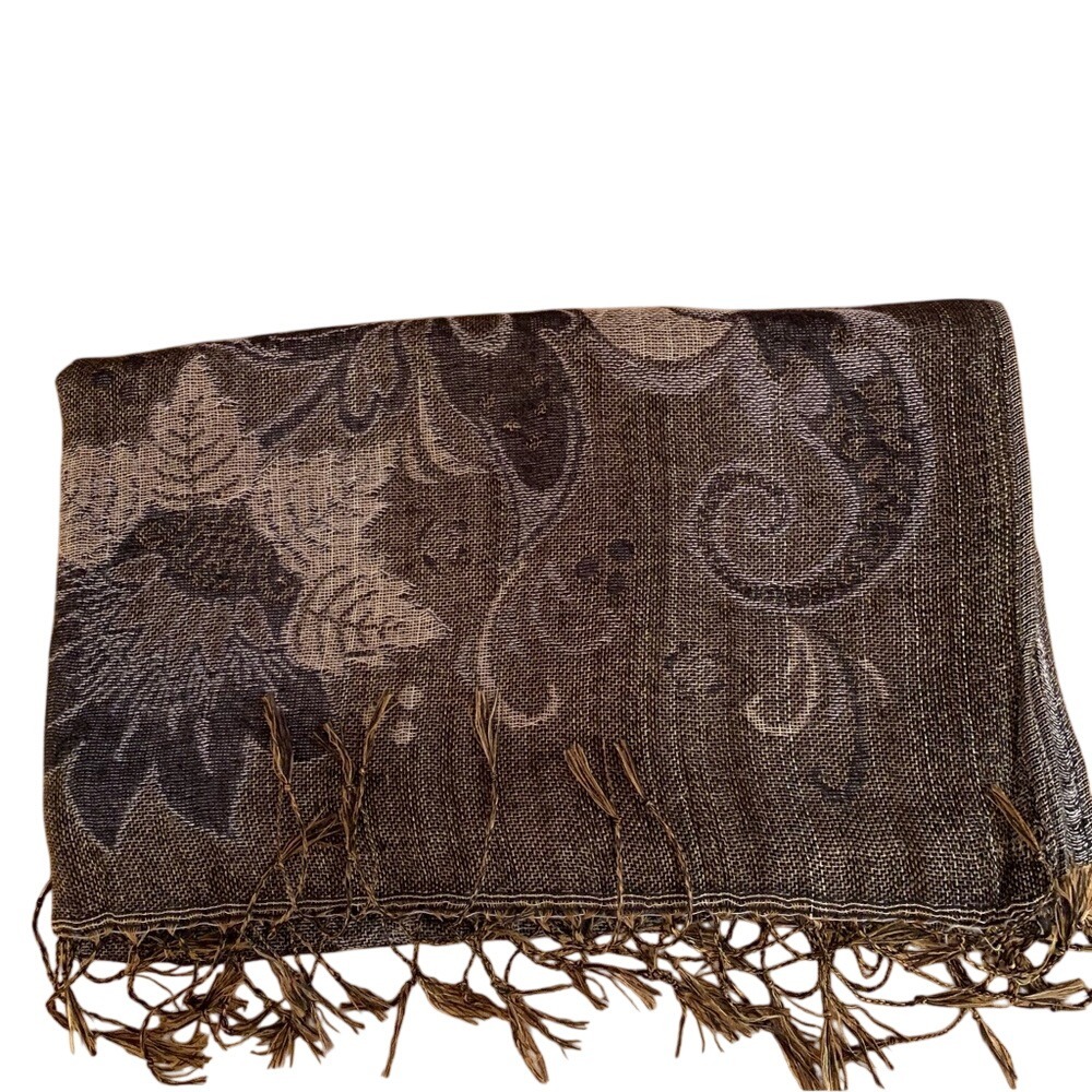 Scarf/Wrap/Shawl. Paisley.Reversible.‎ Cotton/Rayon blend. 68X26. - Picture 3 of 5